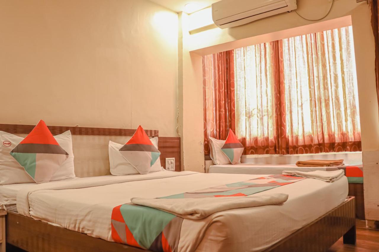 Hotel Mukesh Residency Poona Buitenkant foto