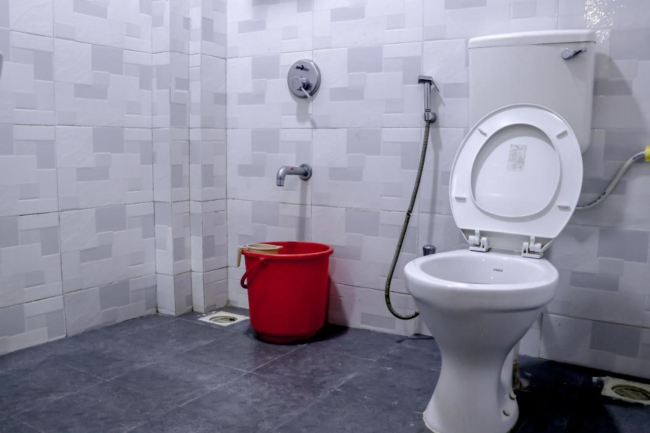 Hotel Mukesh Residency Poona Buitenkant foto
